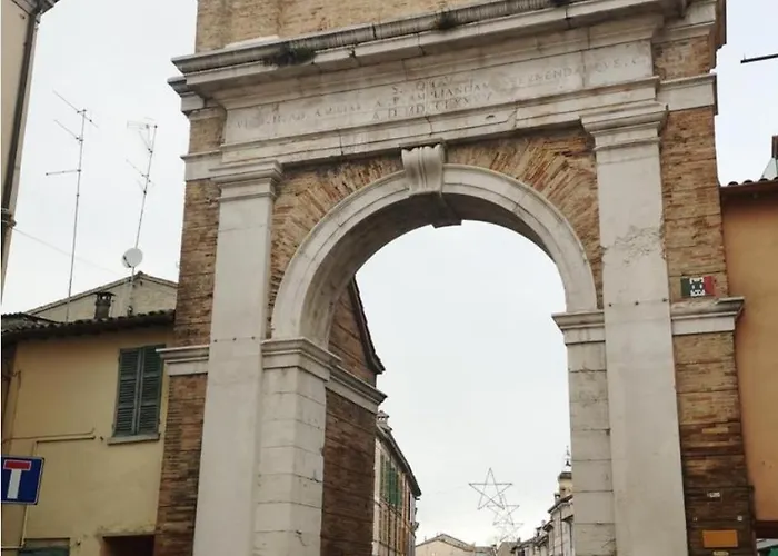 Dimora Del Borgo Apartamento Ravena